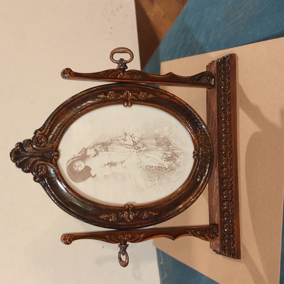 Picture frame - Picture 4 of 6